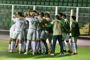 Chapecoense fecha janela com sete reforços e quatro saídas confirmadas