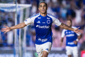 Cruzeiro 1 x 0 Vasco - Cássio brilha e Cabuloso entra no G4