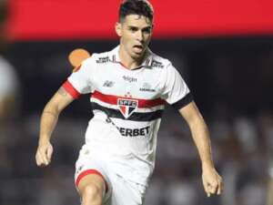 Exame aponta lesão e Oscar desfalca São Paulo contra o Atlético-MG