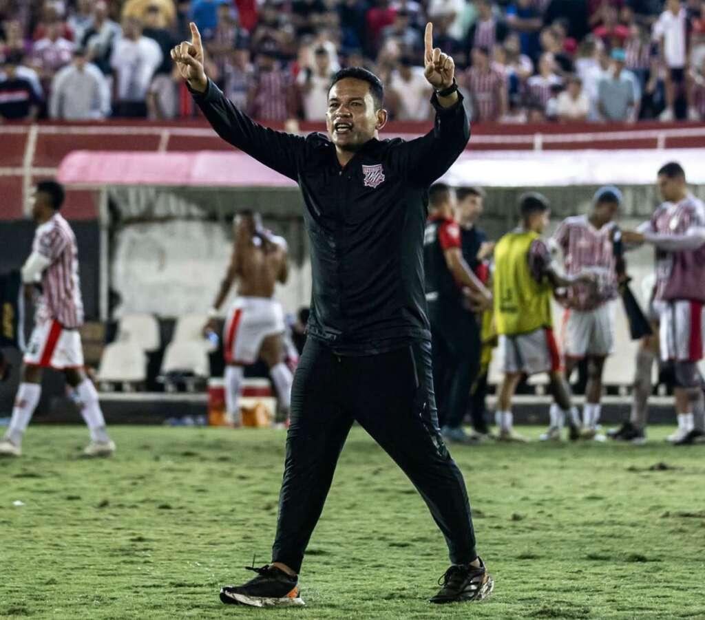 Paulistão Série A4: Técnico do Paulista, Fausto Dias pode ser campeão pelo 2º ano