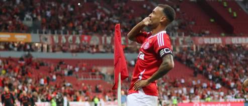 Internacional 3 x 0 Cruzeiro - Com bom futebol e eficiência 2 Brasileirão - 2025