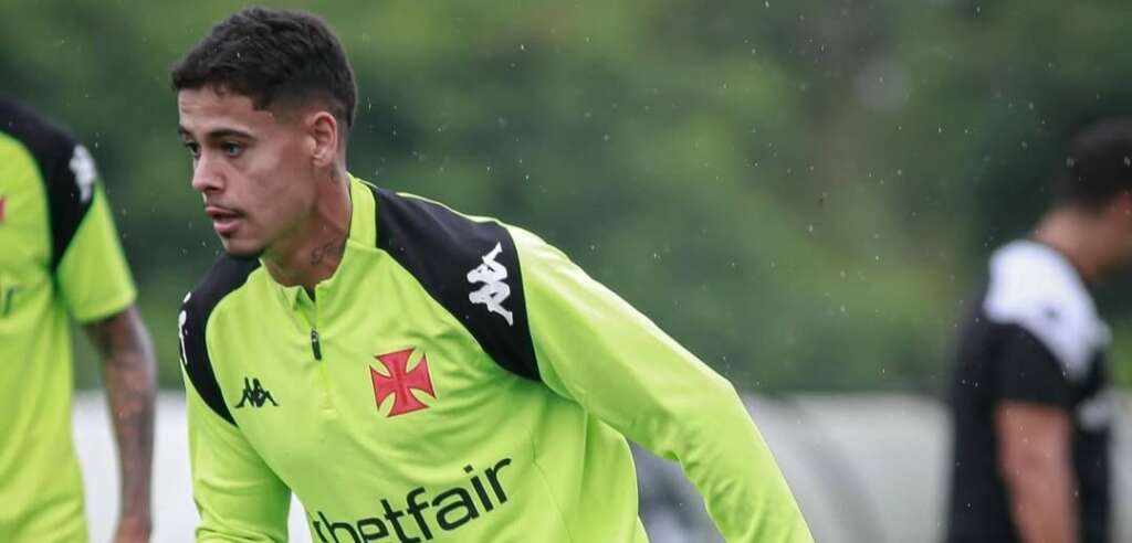 Lucas Freitas, do Vasco, entra na mira do Fenerbahçe