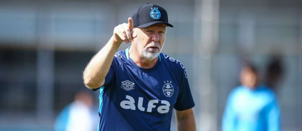 Mano Menezes retorna ao Grêmio para afastar crise: ‘Vai passar’