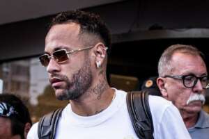 Neymar agradece Pedro Caixinha após demissão: 'Obrigado por tudo'