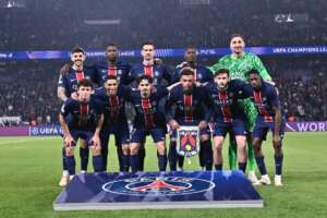 PSG é o favorito a vencer a Liga dos Campeões, diz técnico do Aston Villa