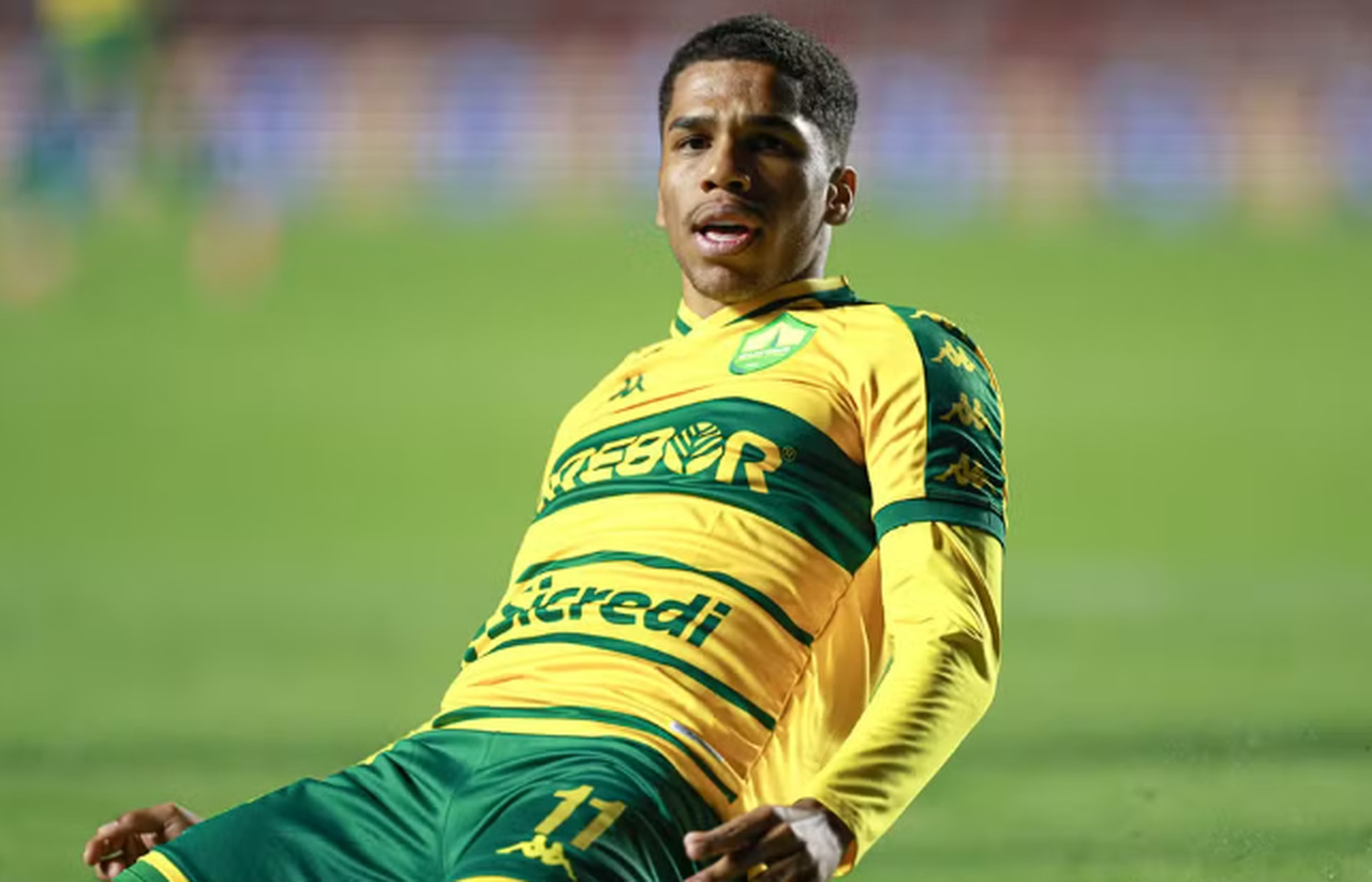 Série B: Paysandu contrata atacante ex-Ponte Preta e Cuiabá 1 Paysandu contrata o atacante Eliel
