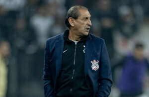 Após derrotas seguidas, Ramón Díaz terá 'Dia D' contra o Sport