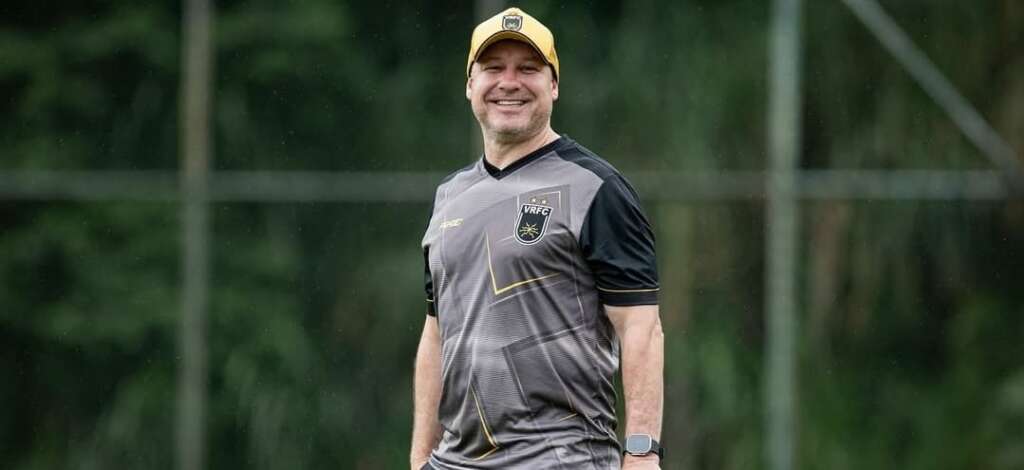 Athletic x Volta Redonda - Luta contra o rebaixamento na Série B 2 Rogerio Correa 4