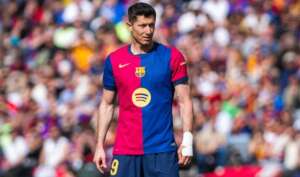 Lewandowski deve desfalcar Barcelona em final contra o Real