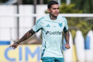 Dudu se defende contra Leila e diz que 'VTNC' significou 'Vim Trabalhar no Cruzeiro'