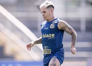 Soteldo treina e reforça o Santos; Neymar faz fortalecimento