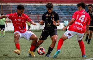Paulista Sub-15 e Sub-17: América vence um e empata outro contra o Santa Fé
