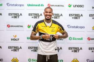 Série B: Ex-Vasco, Zé Gabriel é apresentado no Criciúma e projeta acesso