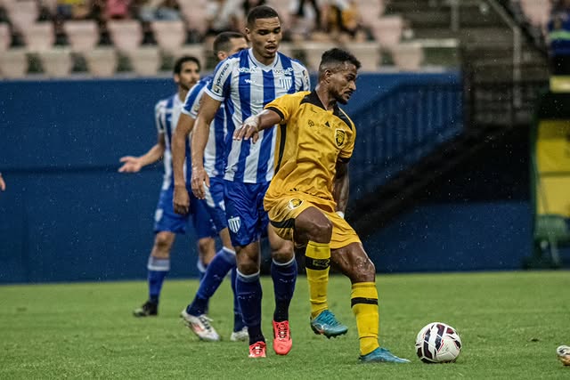 Amazonas perde Avaí Série B