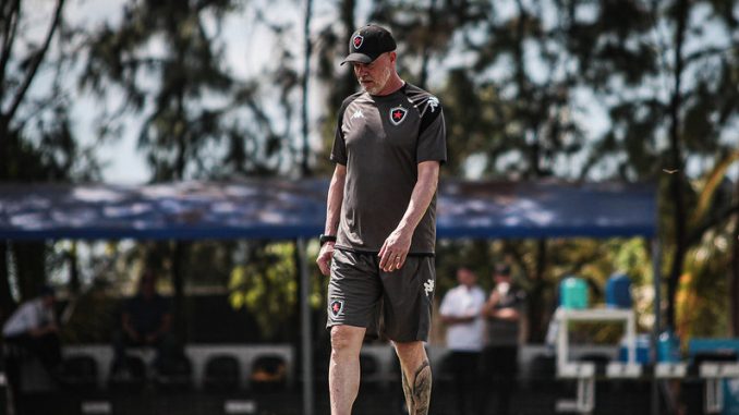 Botafogo-PB x ABC - Embate regional movimenta Série C 2 Antônio Carlos zago determinado Botafogo-PB