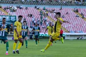 Uberlândia-MG 1 x 1 FC Cascavel-PR - Gols saíram somente no segundo tempo
