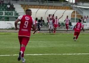 AMAPAENSE: Cristal vence Portuguesa e embola briga contra Z-2