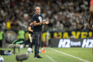 Cuca reúne elenco e Igor Rabello volta ao Atlético-MG para partida diante do Botafogo