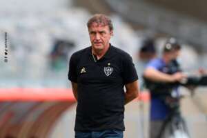 Cuca critica elenco do Atlético-MG e promete reforços para o Brasileirão