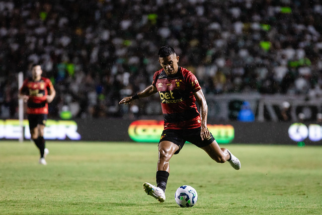 Igor Cariús possível novidade Sport