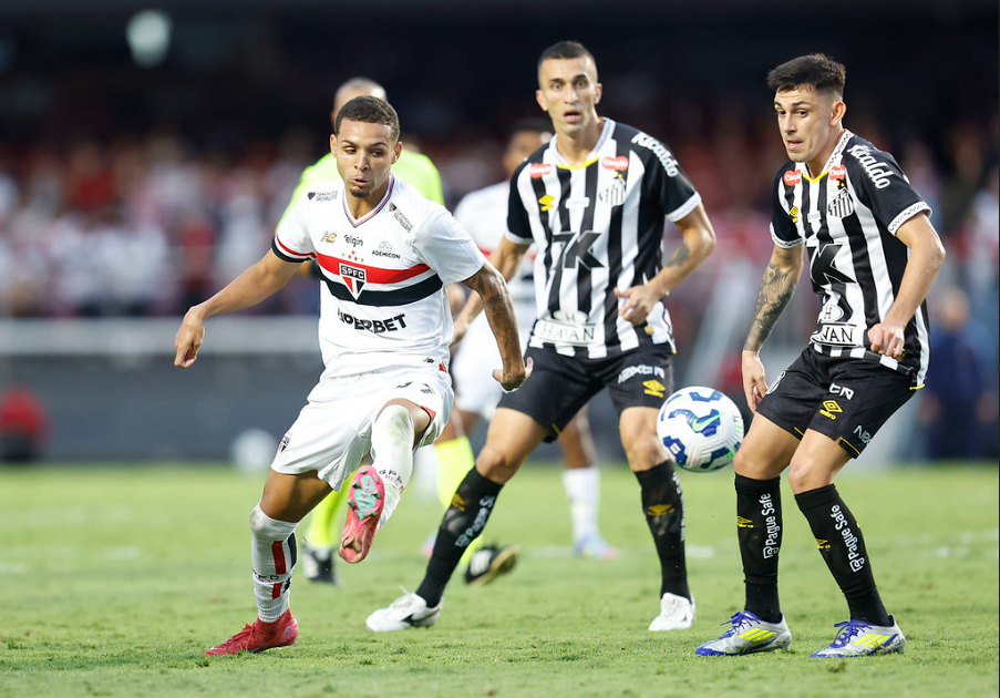 São Paulo 2 x 1 Santos - Tricolor vence a primeira no Brasileirão 2 image 298
