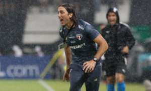 Zubeldía esbanja confiança no São Paulo: 'Estamos jogando muito bem'
