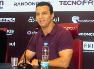 Com dedo de Junior Rocha, Caxias vence o Guarani pela Série C