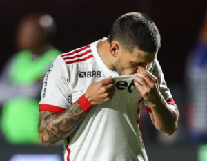 Vitória 1 x 2 Flamengo - Mengão vence no Barradão pelo Brasileirão