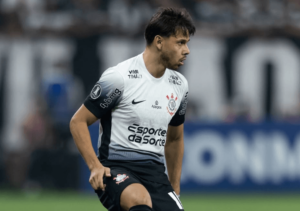 Romero lamenta derrota para o Palmeiras e destaca necessidade de evolução do Corinthians
