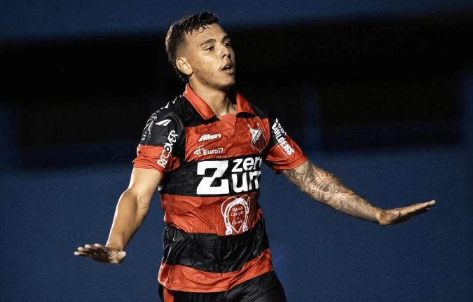 Popó marca gol de bicicleta e "último recurso" define 1ª vitória do Ituano 1 Ituano Vinícius Popó