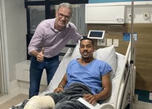 Volante opera joelho e desfalca Figueirense até o final da temporada