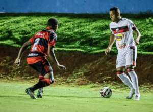 Anápolis-GO 0 x 1 Ituano - Com golaço de Popó, Ituano vence a primeira na Série C