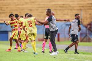 Jabaquara recebe o Santos em confronto valendo a liderança do Paulista Sub-17
