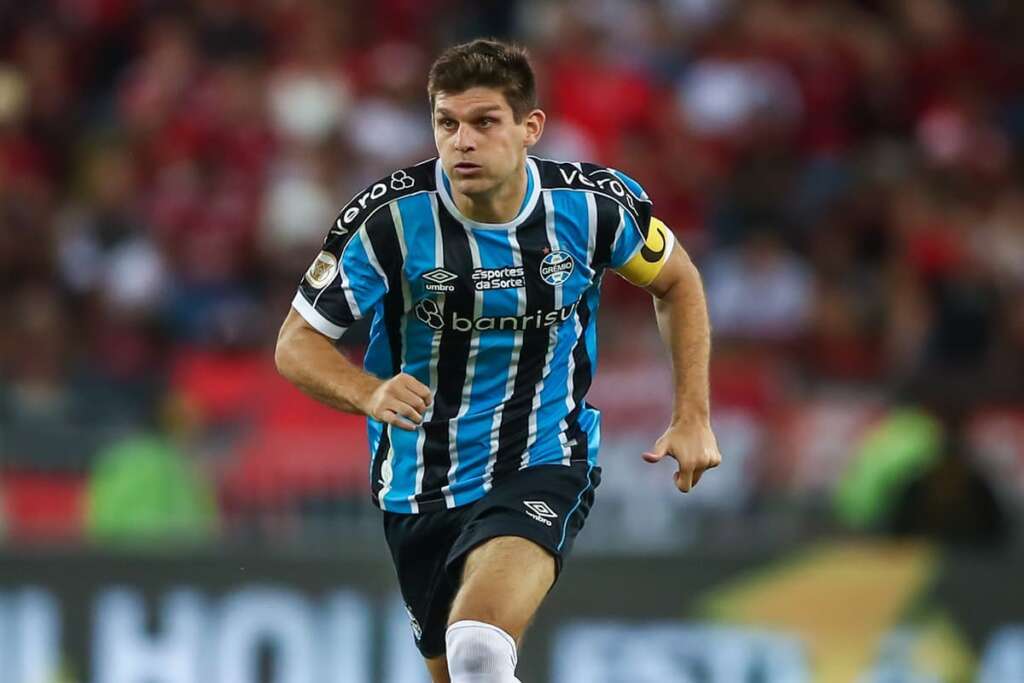 Com Depay e Abel, veja a Seleção FI da 5ª rodada do Brasileirão 2 kannemann