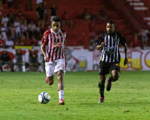 Náutico x Botafogo-PB - Duelo de opostos na Série C