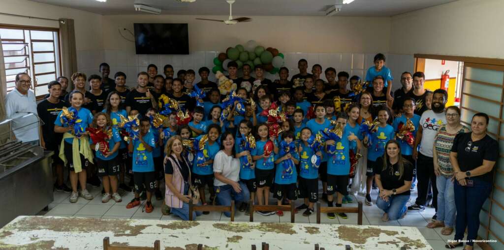 Base do Novorizontino festeja a Páscoa com crianças e para o Lar de Velhice 5 pascoa 13 scaled 1