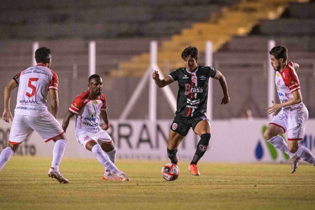 qS4HKVYV A2 pode ter campeoes ineditos consecutivos