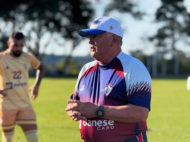 Itabaiana x São Bernardo - Encontro de opostos pela Série C 2 Roberto Cavalo mudanças Itabaiana