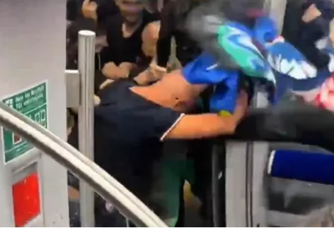 Torcedores da Inter de Milão e do PSG entram em confronto antes da final