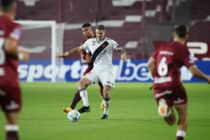 Lanús-ARG 1 x 0 Vasco - Cruzmaltino se complica na Sul-Americana em estreia de Diniz