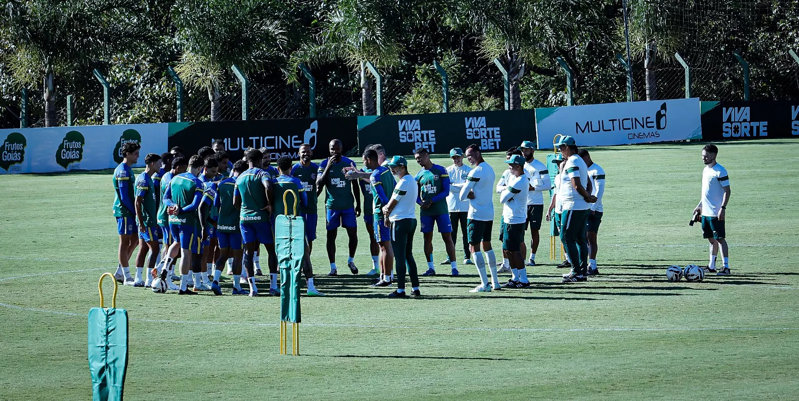 Paysandu x Goiás - Esmeraldino seguirá isolado na liderança da Série B? 1 Goiás seguirá isolado na liderança da Série B?