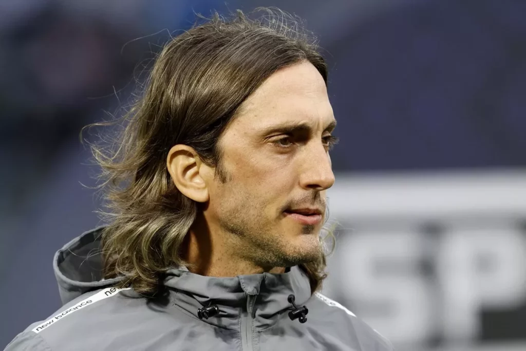 Zubeldía poupa Lucas no sintético e não garante volta na quarta (Foto: Rubens Chiri / São Paulo FC)