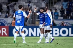 Gabigol, do Cruzeiro, é alvo de tentativa de golpe em Belo Horizonte