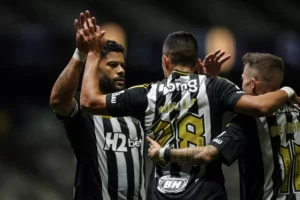 Atlético-MG 3 x 1 Caracas-VEN - Galo depende só de si para ser líder do Grupo H