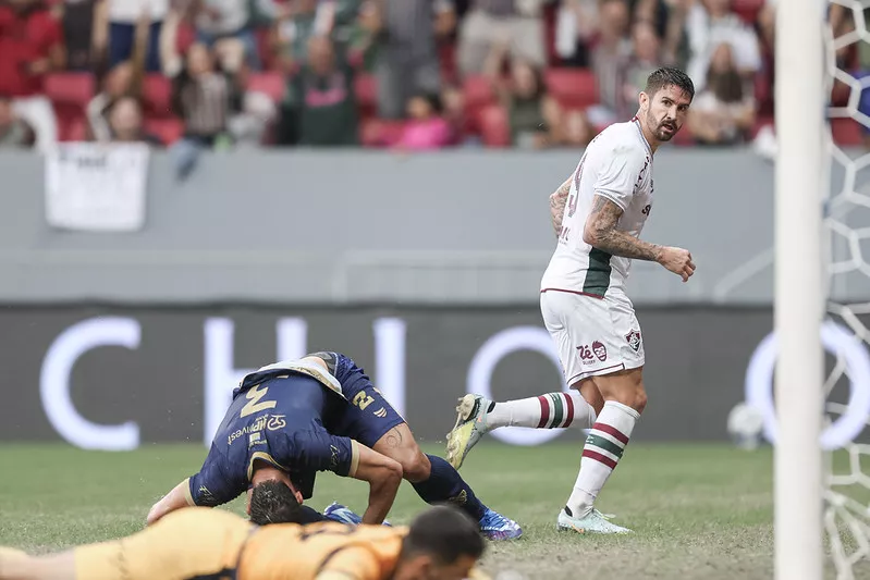 Aparecidense-GO 1 x 4 Fluminense - Tricolor leva susto, mas goleia e avança na Copa BR 4 54536541034 83477afd55 c