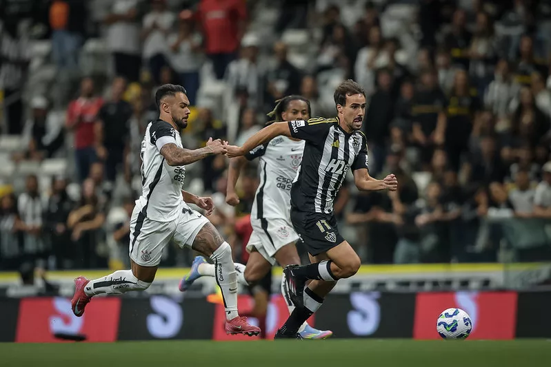 Atlético-MG 0 x 0 Corinthians - Empate sem brilho na Arena MRV 2 54543013496 35f68565f4 c