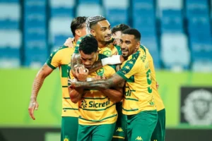 SÉRIE B: Coritiba entra no G4 e Cuiabá e Botafogo se reabilitam