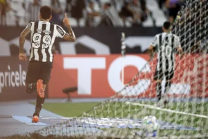 Botafogo 1 x 0 Universidad-CHI - Sob olhares de Ancelotti, Fogão avança na Libertadores