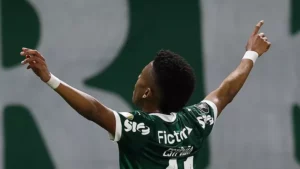 Com moral de Neymar e sonho com Messi, Estevão projeta Mundial com o Palmeiras: 