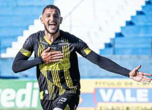 Copa Paulista: Meia volta de empréstimo e é o primeiro reforço do Taubaté